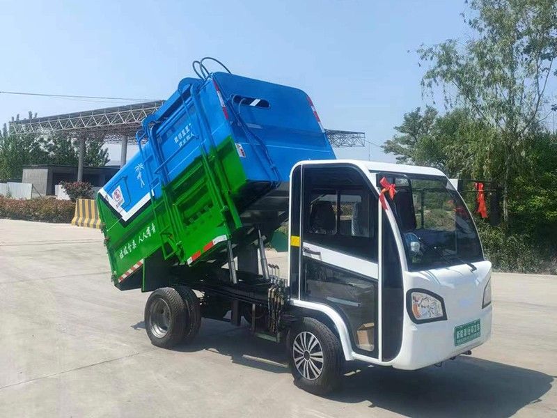 四輪垃圾車(chē)