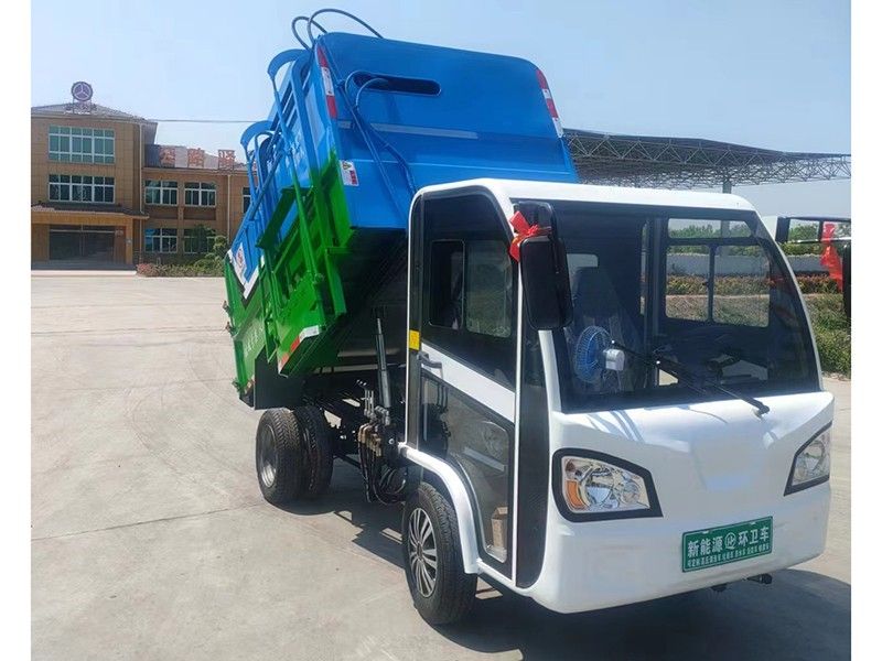 四輪垃圾車(chē)